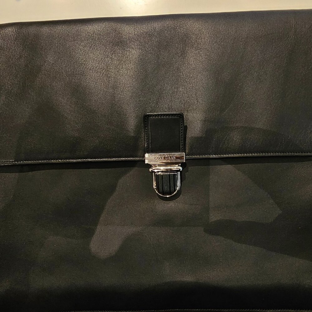 Sleek Black Leather Laptop Folio